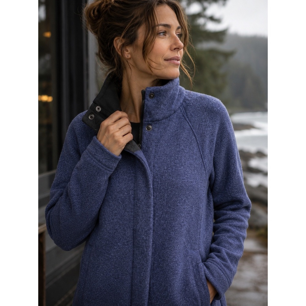 Title Nine Swacket Alchemy Sweater Fleece Jacket Coat Blue Small